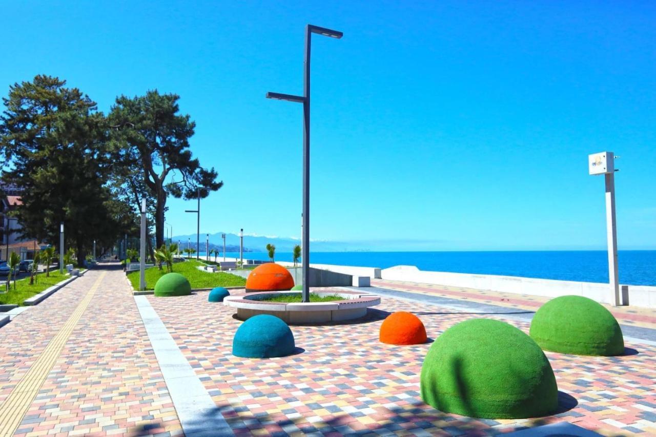 Sunny Days Hotel Kobuleti Exterior foto